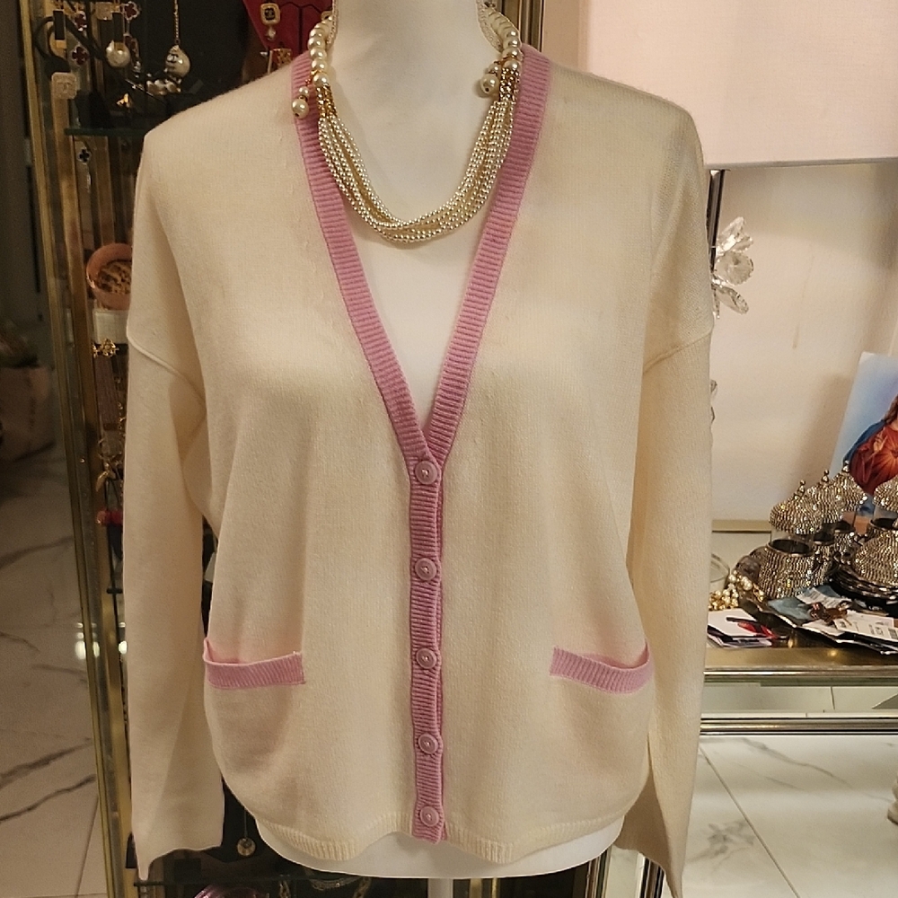 Chic Cream Cardigan with Pink Trim